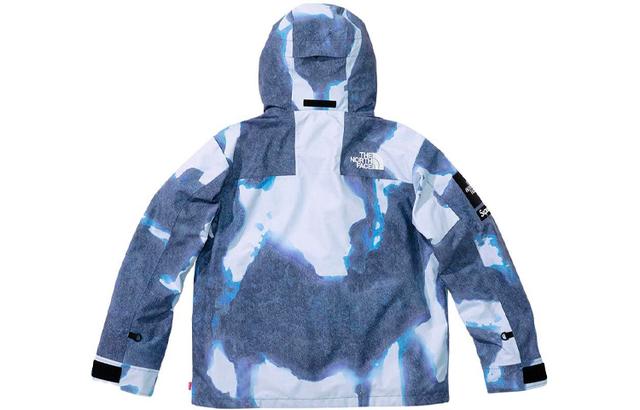 Supreme Week 17 x The North Face Bleached Denim Print Mountain Jacket