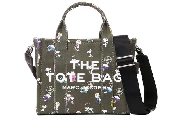 MARC JACOBS PEANUTS MJ The Mini Traveler logo