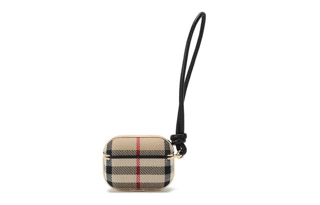 Burberry Vintage AirPods Pro