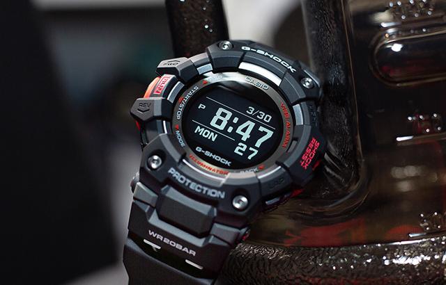 CASIO G-SQUAD G-SHOCK LED GBD-100-1