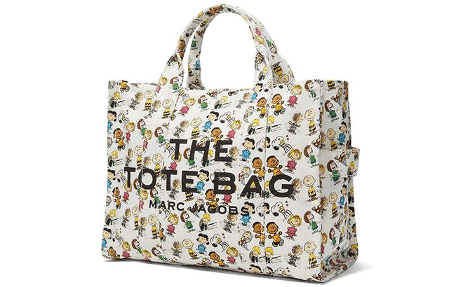 MARC JACOBS x Peanuts The Traveler