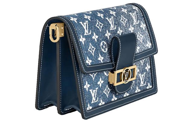 LOUIS VUITTON Dauphine MM