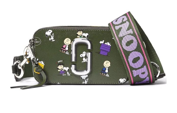 MARC JACOBS x PEANUTS Logo