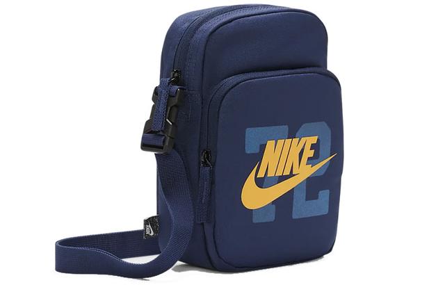 Nike Heritage Crossbody Logo