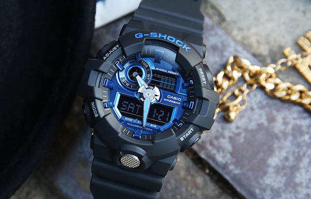 CASIO G-SHOCK GA-710-1A2PR