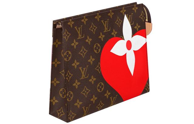 LOUIS VUITTON Toiletry Pouch 26 Game On