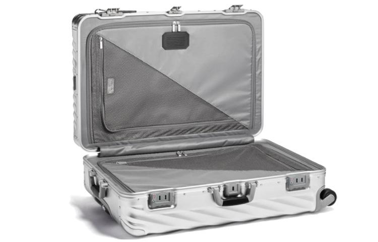 TUMI 19 Degree Aluminum 29