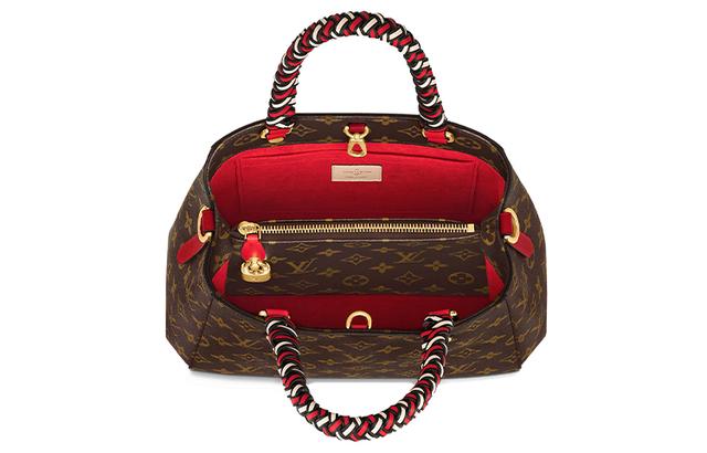 LOUIS VUITTON Montaigne BB