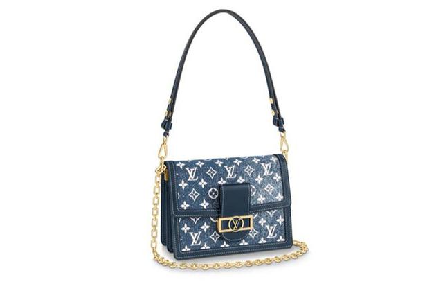 LOUIS VUITTON Dauphine MM