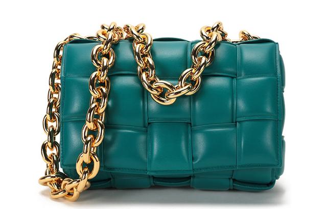 Bottega Veneta Chain Cassette 15Intreccio