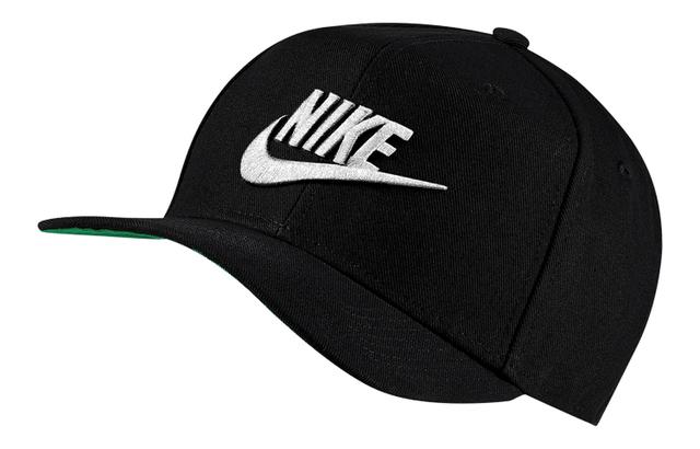 Nike Sportswear Pro Logo