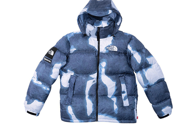 Supreme x THE NORTH FACE FW21 TNF Bleached Denim Print Nuptse Jacket