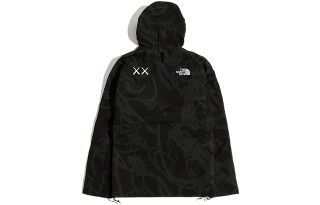 THE NORTH FACE x KAWS 1986 Moutain Jacket