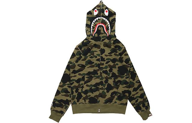 A BATHING APE