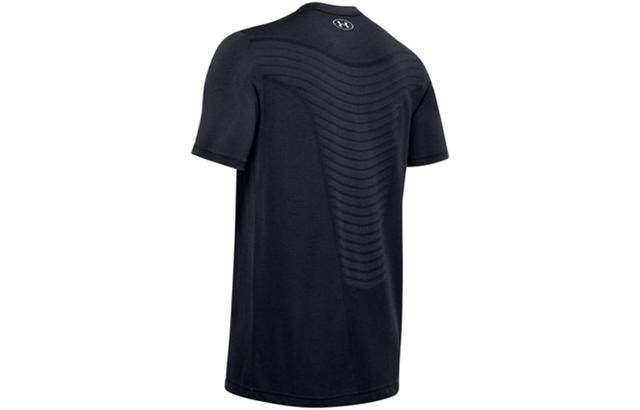 Under Armour T