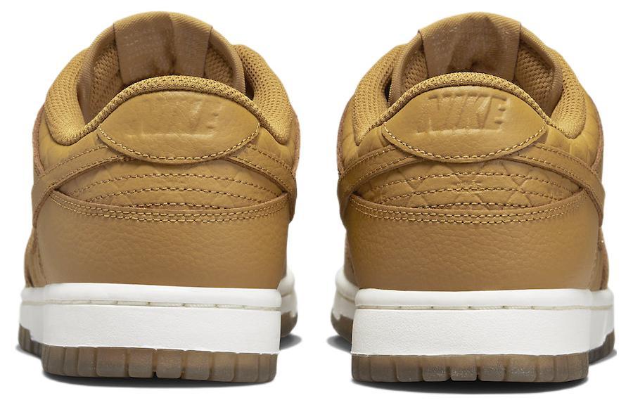Nike Dunk Low "Quilted Weat"