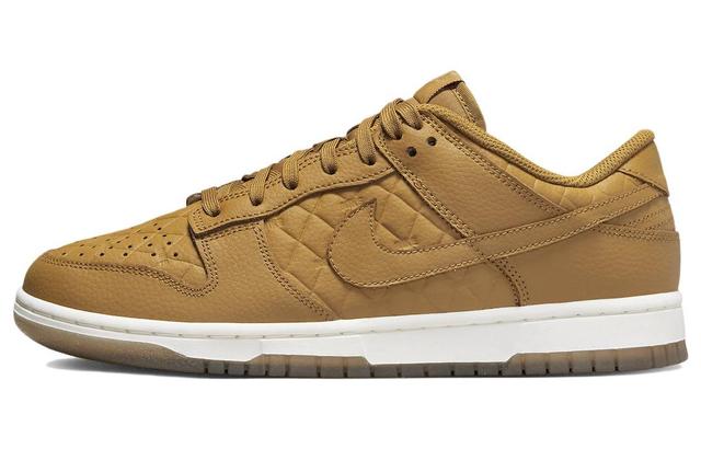 Nike Dunk Low "Quilted Weat"