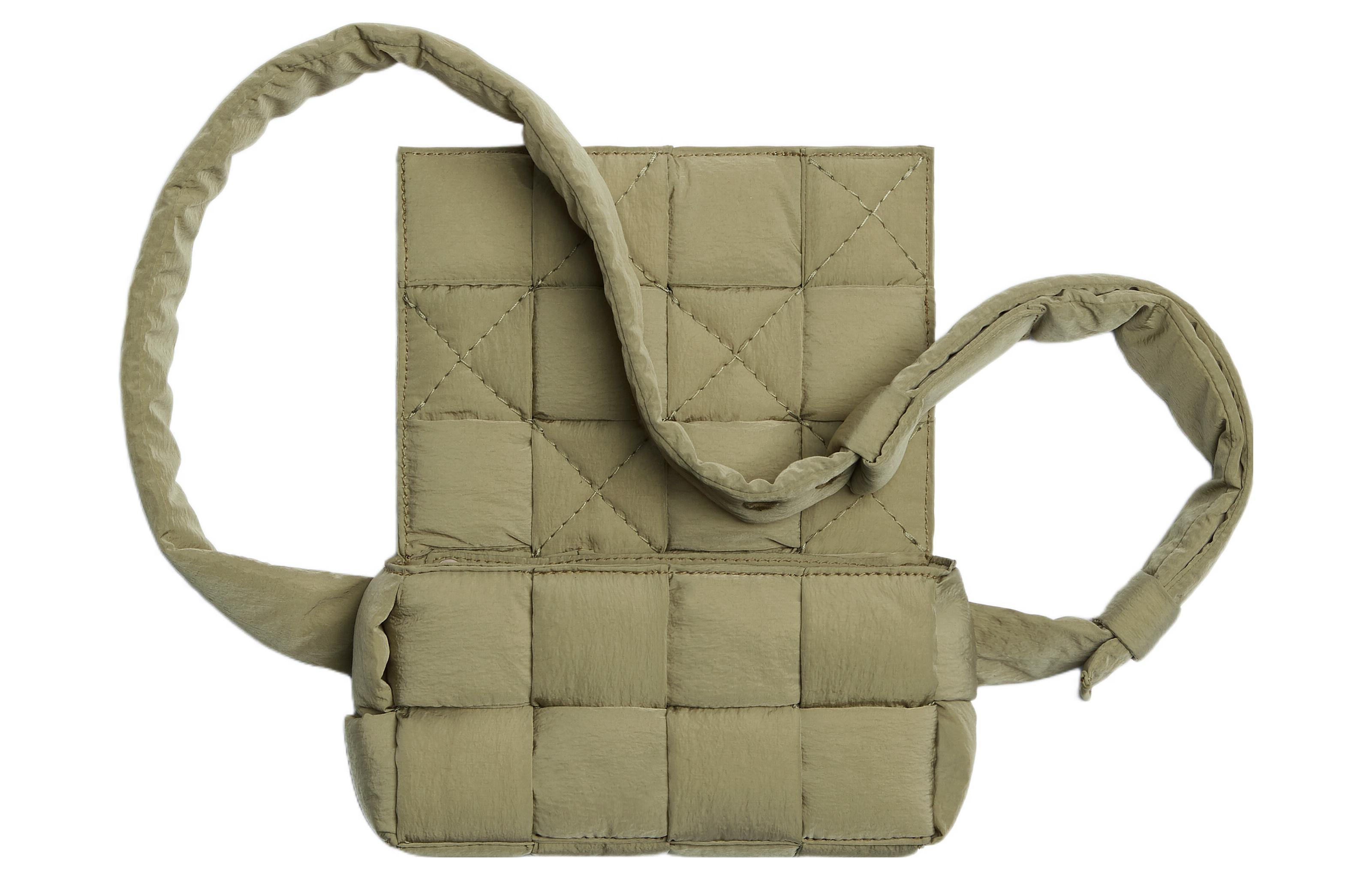 Bottega Veneta BV Cassette intreccio