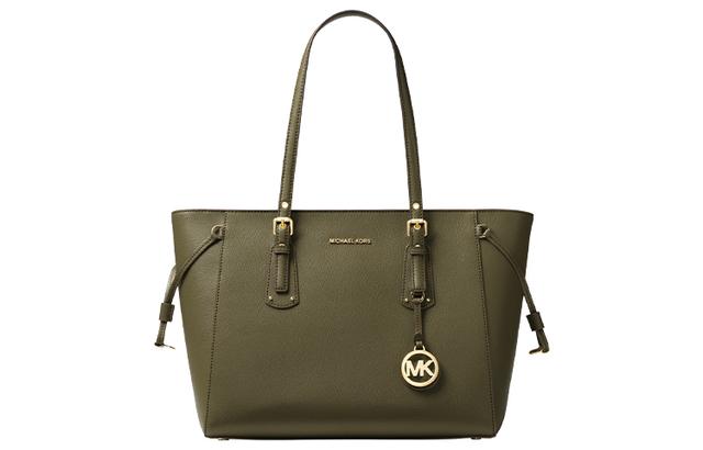 MICHAEL KORS MK Voyager Logo