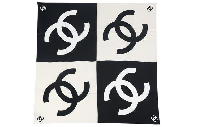 CHANEL C 90cm