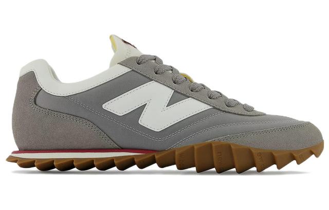 New Balance RC30