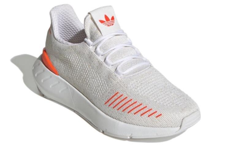 adidas originals Swift Run 22 Decon