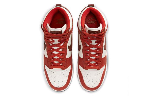 Nike Dunk LXX "Cinnabar"