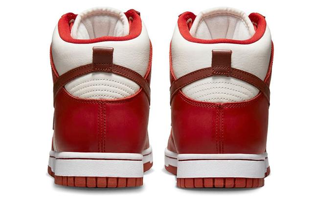 Nike Dunk LXX "Cinnabar"