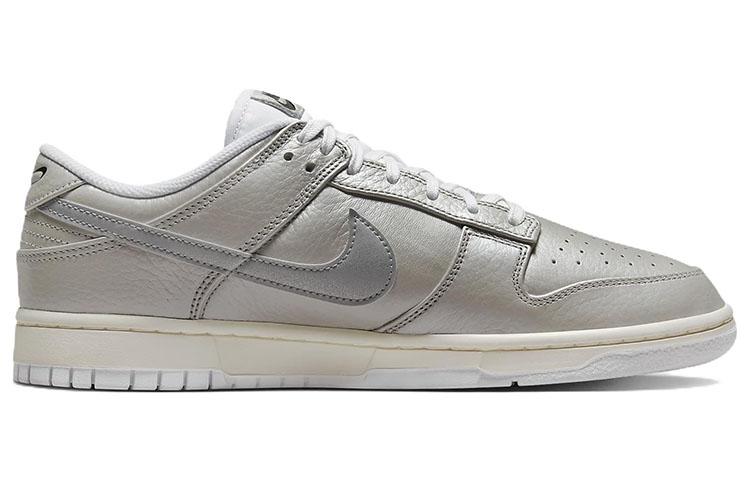 Nike Dunk Low "Metallic Silver"