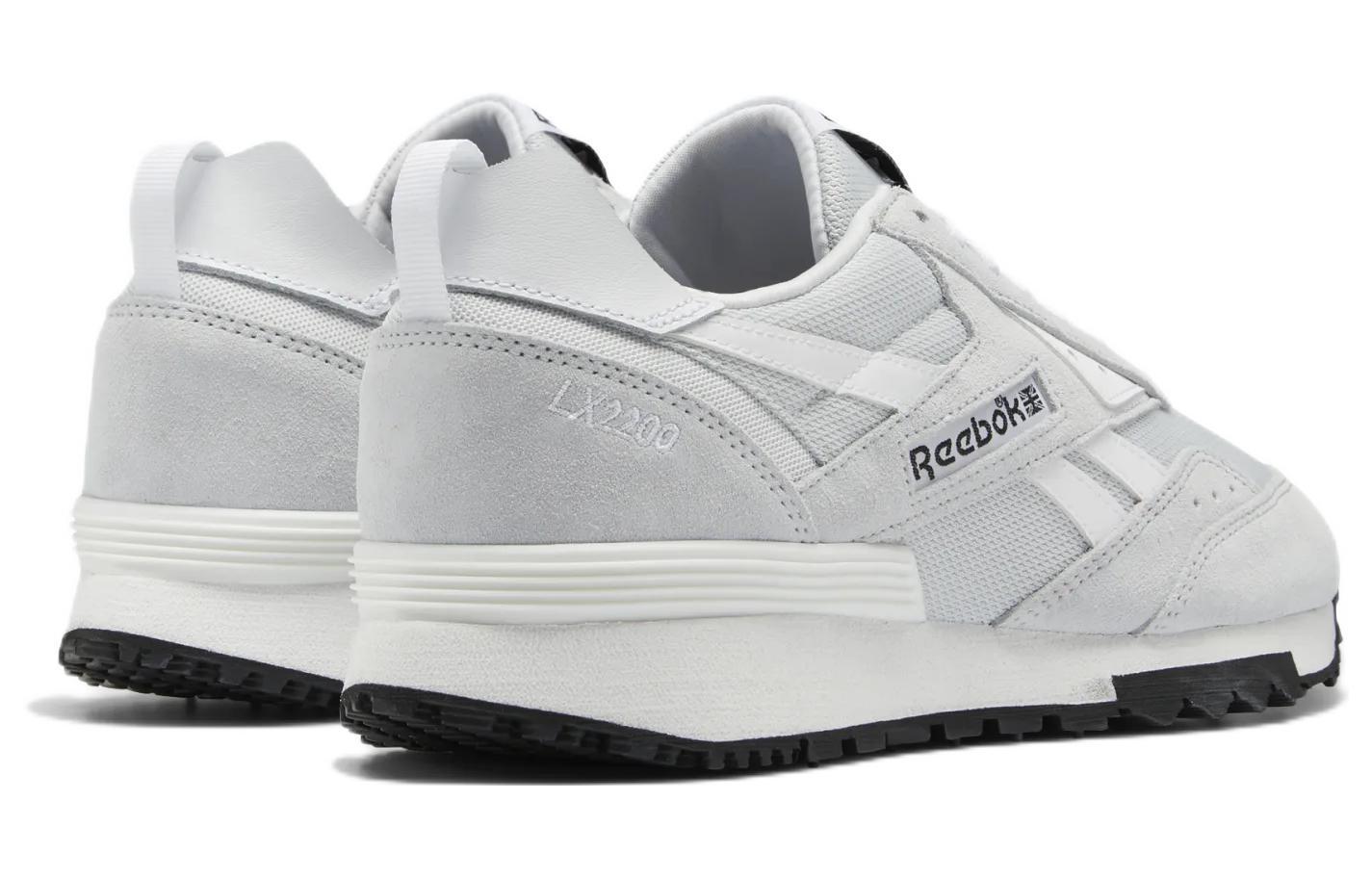 Reebok LX2200