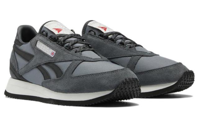 Reebok Victory