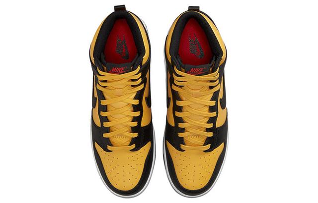 Nike Dunk Retro "Reverse Goldenrod"