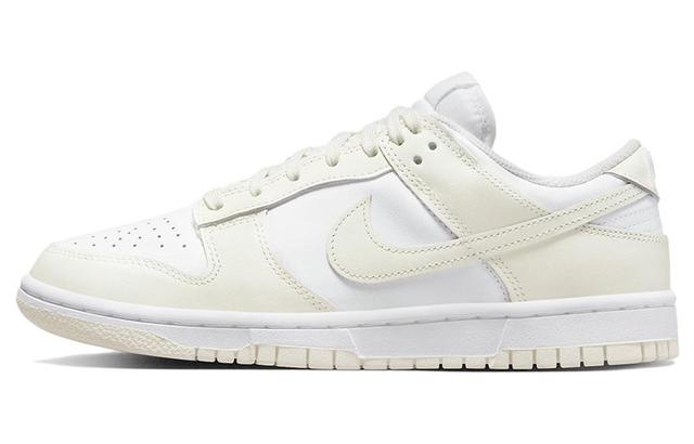 Nike Dunk Low White Sail vibe