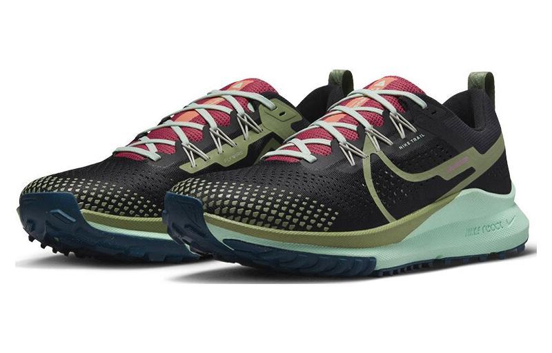 Nike Pegasus Trail 4