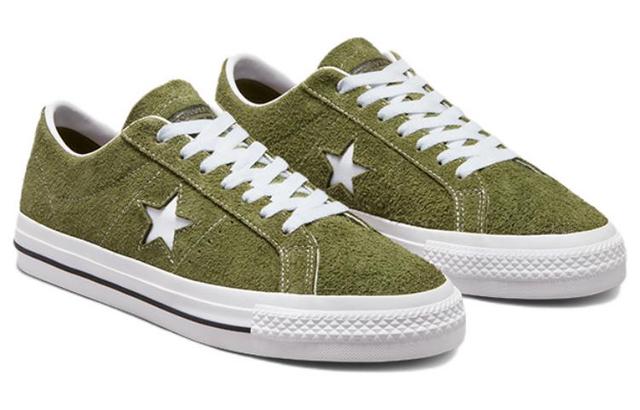 Converse One Star Pro