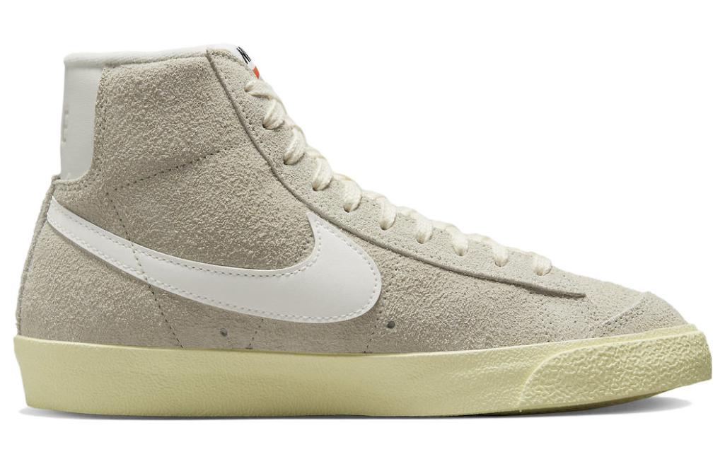 Nike Blazer 77 Vintage "Light Bone Suede"