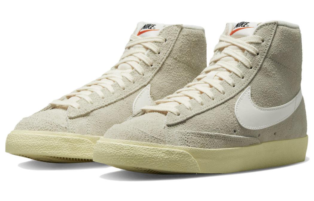 Nike Blazer 77 Vintage "Light Bone Suede"