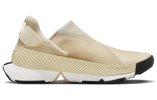 Nike Go FlyEase "Sand Drift"