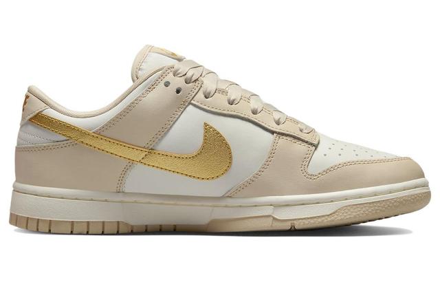 Nike Dunk "Gold Swoosh"