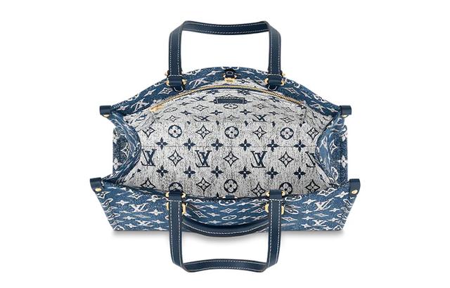 LOUIS VUITTON ONTHEGO MM Tote