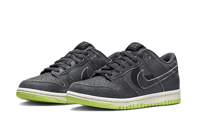 Nike Dunk Low SE "Halloween" GS