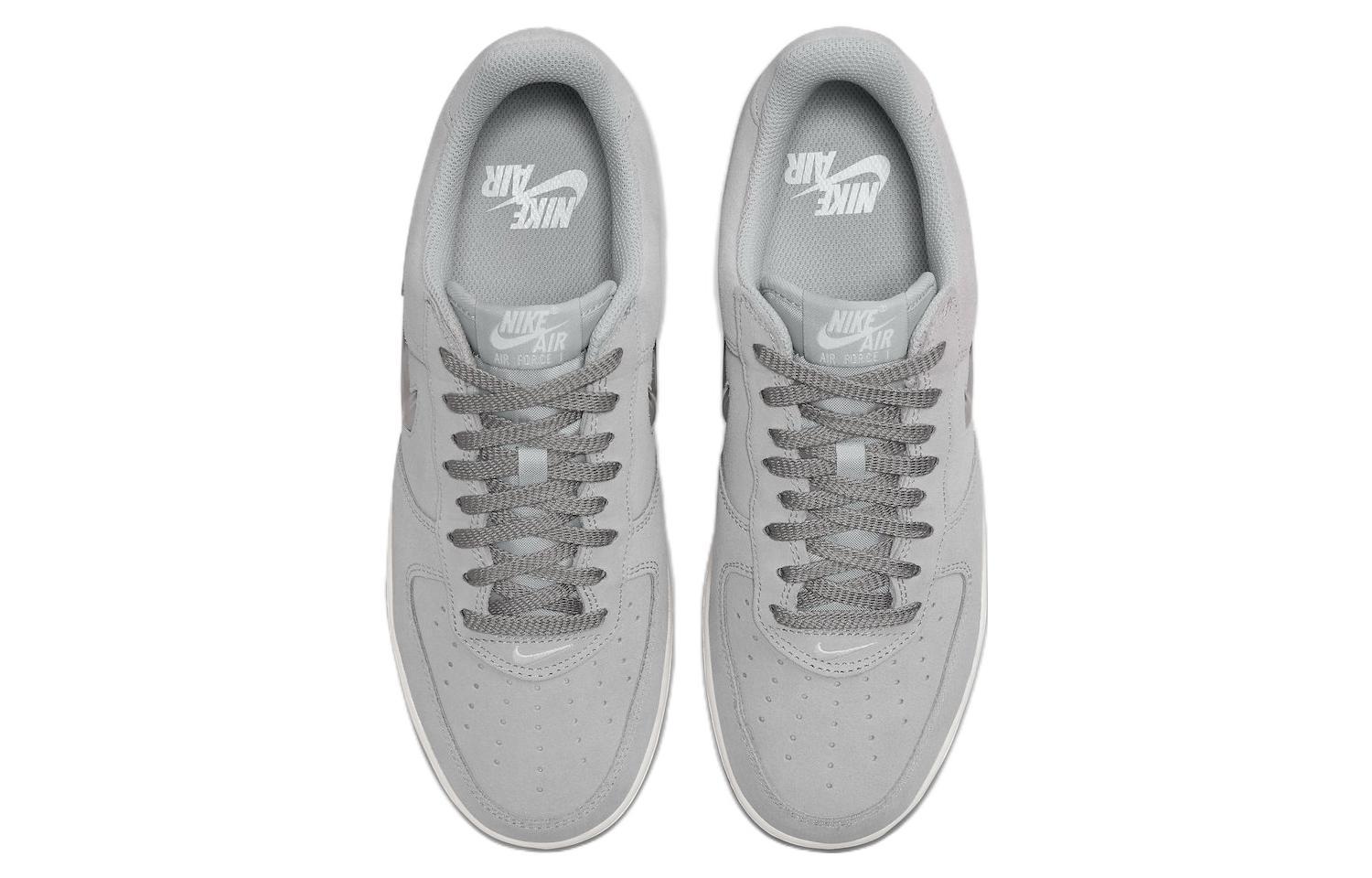 Nike Air Force 1 Low "Light Smoke Grey"