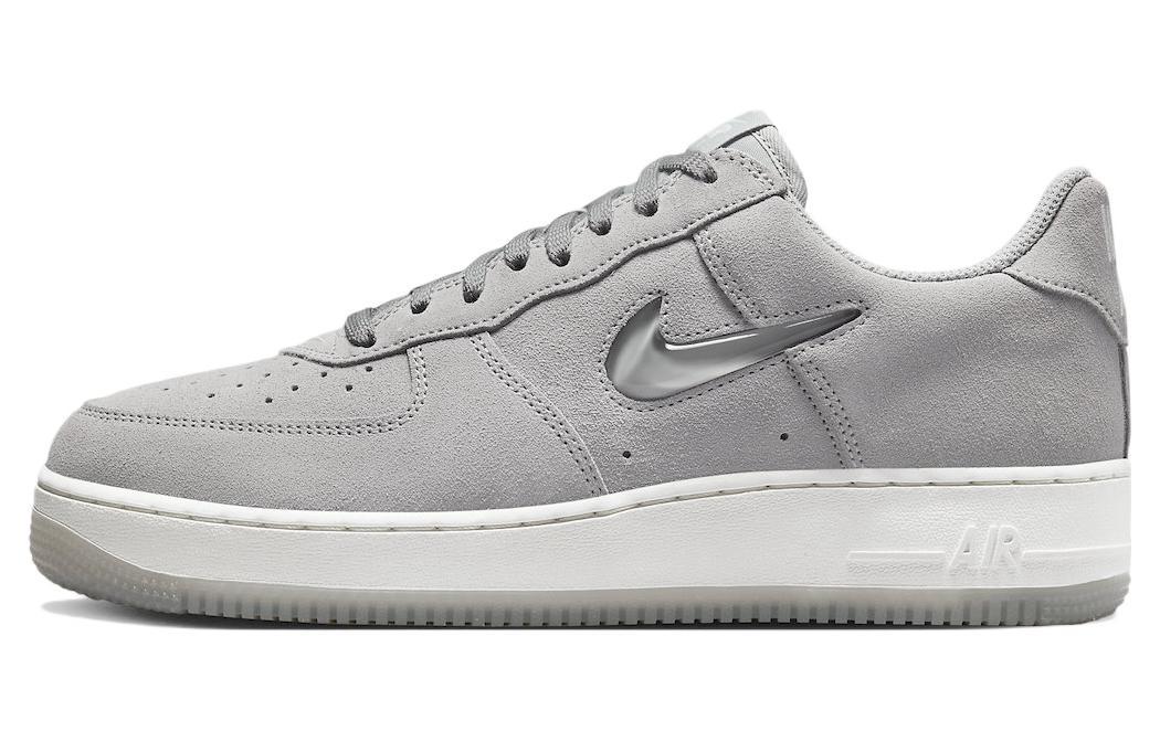 Nike Air Force 1 Low "Light Smoke Grey"