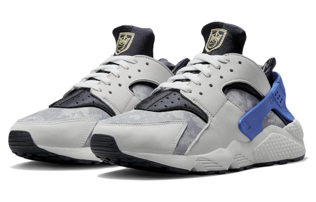 Nike Air Huarache "Social FC"