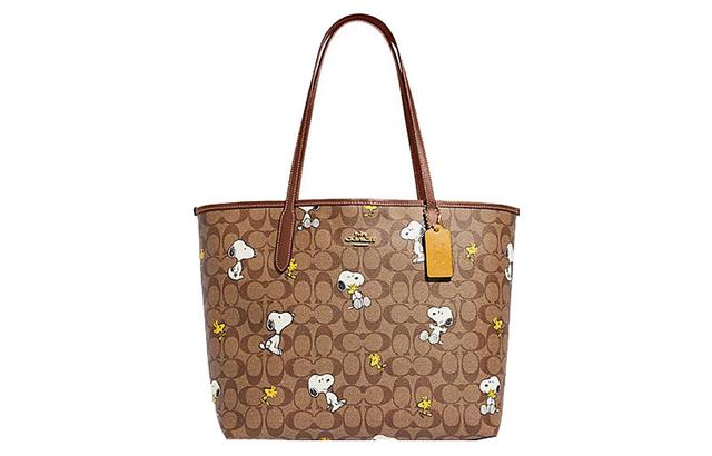 COACH x Peanuts Snoopy Dempsey 33 Tote