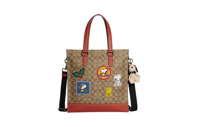 COACH x Peanuts Snoopy Bag Charm 9