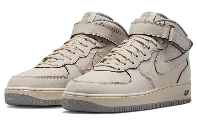 Nike Air Force 1 '07 Recraft