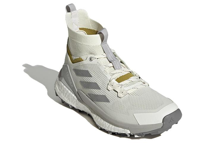 and wander adidas Terrex Free Hiker 2