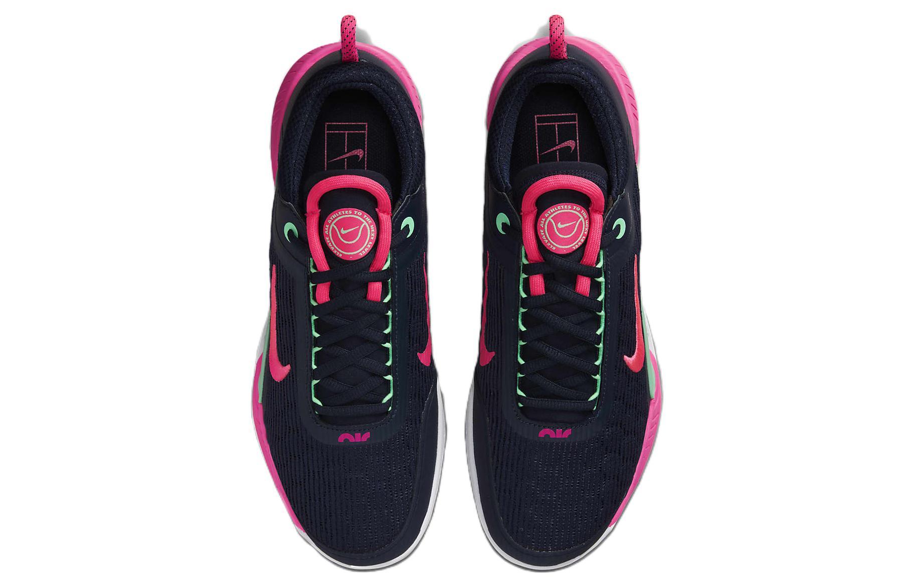 Nike Zoom Court NXT HC