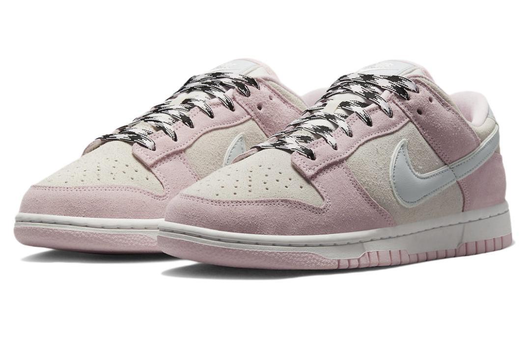 Nike Dunk Low "Pink Foam"